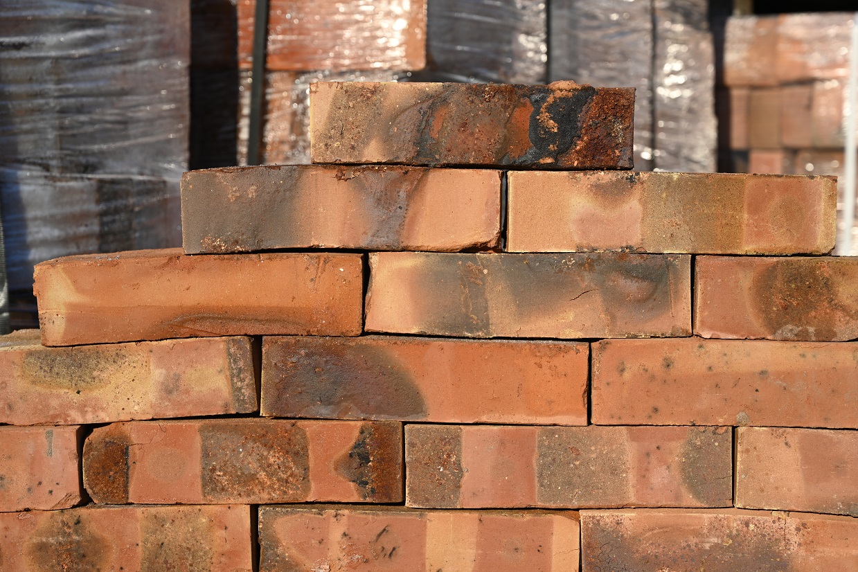 17 Paletten x 400 Stck. Hart gebrannte 2 Wahl Klinker Preis 0,65 EUR